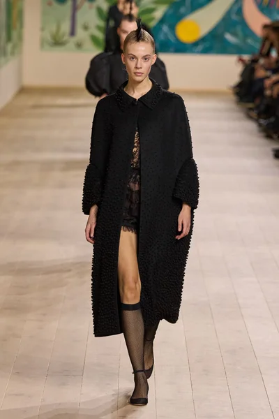 Look 6